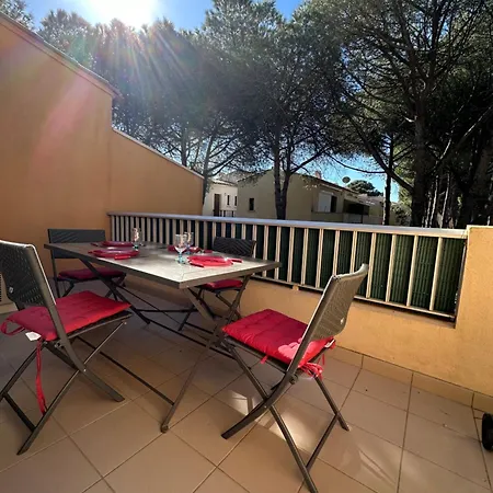 La Pinede - L'eureka - 4/6 Couchages - Piscine *